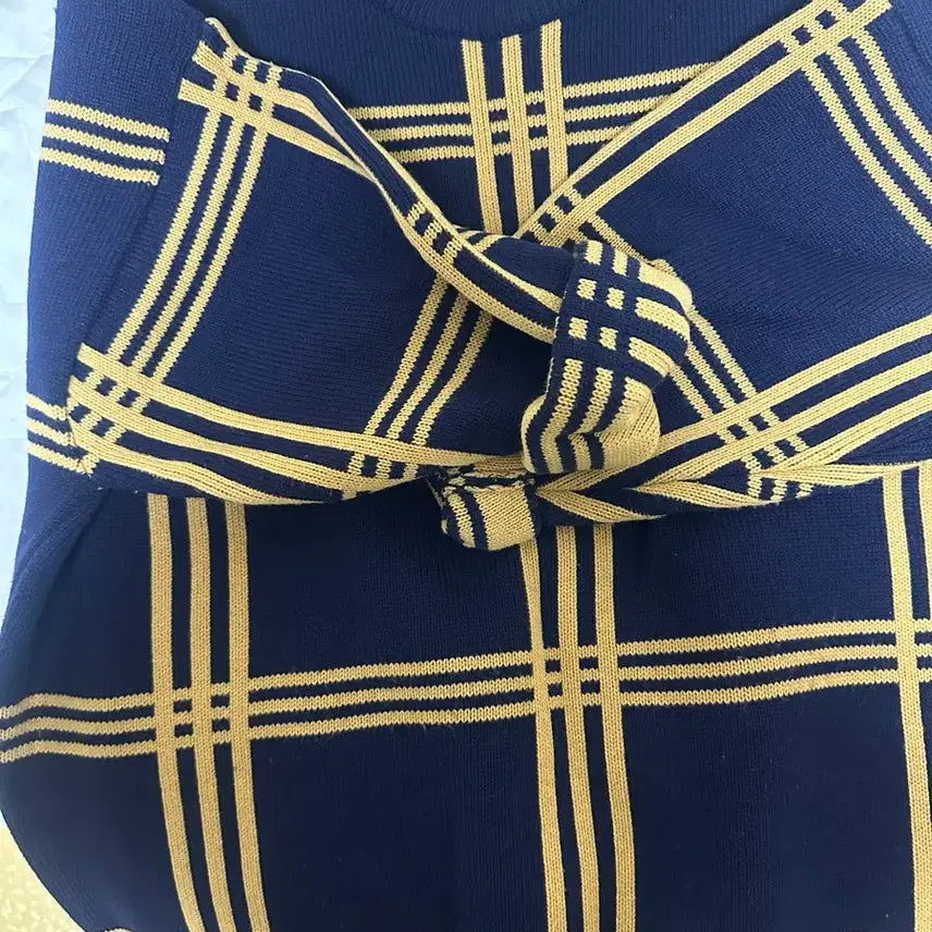[BUNJANG] Lodge Navy Check Knit / 로지 니트 네이비 체크