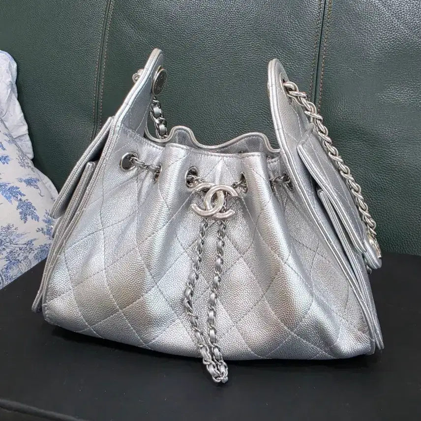 [BUNJANG] Chanel-style 25 Bag Silver Mini Shoulder Bag / 샤넬st 25백 실버 미니
