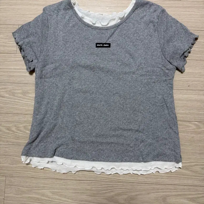 [BUNJANG] Marie Claire Punching Layered Short Sleeve T-Shirt - Grey / 마리끌레르 펀칭 레이어드 반팔 티셔츠 그레이