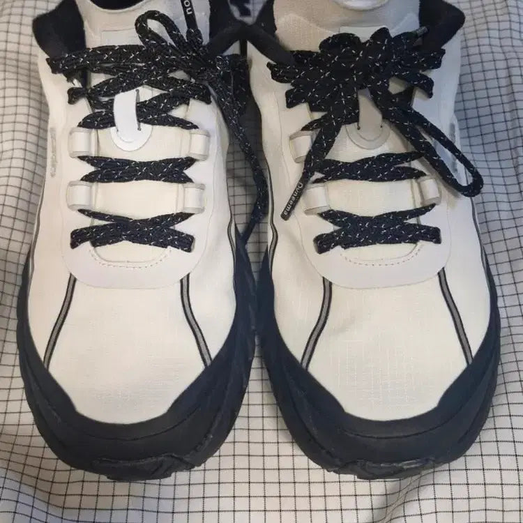 [BUNJANG] Norda 002 Alpine White Hiking Shoes / norda 002 ALPINE WHITE[노다 002 알파인 화이트]