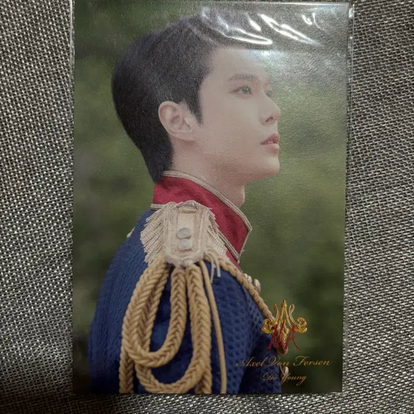 [BUNJANG] NCT 127 Doyoung Marie Antoinette Postcard Set (Sealed) / 도영 마리앙 엽서 미개봉 도르젠 엔시티 127 마리앙투아네트