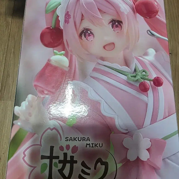 [BUNJANG] Taito Hatsune Miku Sakura Miku Coreful Figure / 타이토 하츠네 미쿠 사쿠라 미쿠 coreful 피규어 일본찻집 미개봉