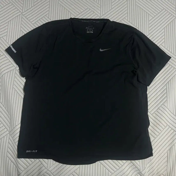 [BUNJANG] Nike Dri-FIT Short Sleeve Training T-Shirt / 나이키 드라이핏 반팔 110 기능성 트레이닝복 운동복 공용