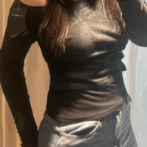 [BUNJANG] Brandy Melville Black Off-Shoulder Long Sleeve Crop Top / 브랜디멜빌 블랙 오프숄더 롱스리브