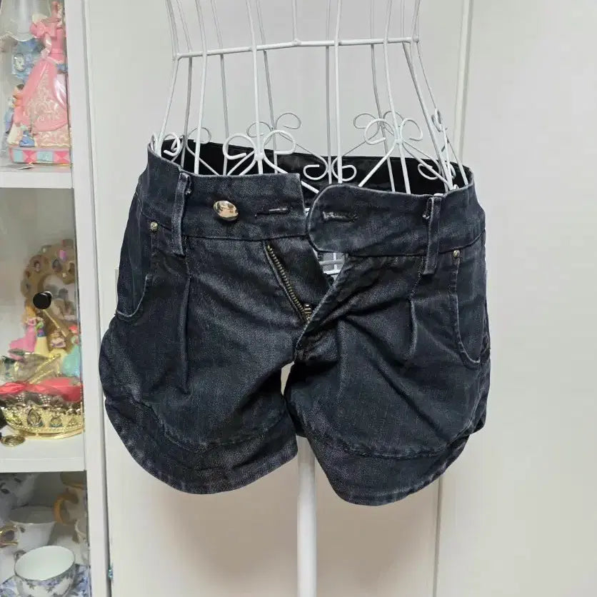 [BUNJANG] Siwy Denim Shorts / Siwy 씨위 데님 쇼츠
