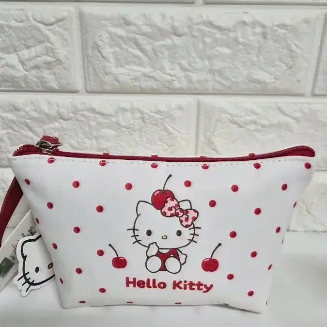 [BUNJANG] Hello Kitty Pouch White Red Dot / 헬로키티 파우치 화이트 레드 도트