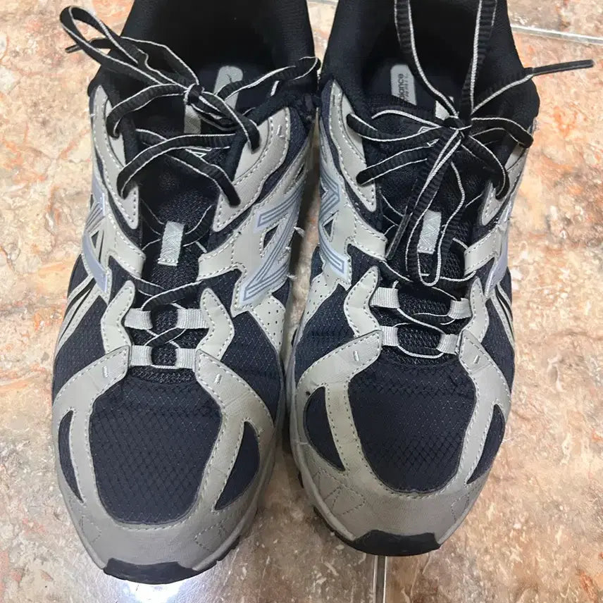 [BUNJANG] New Balance ML610TAC Sneakers / 뉴발란스 ML610TAC