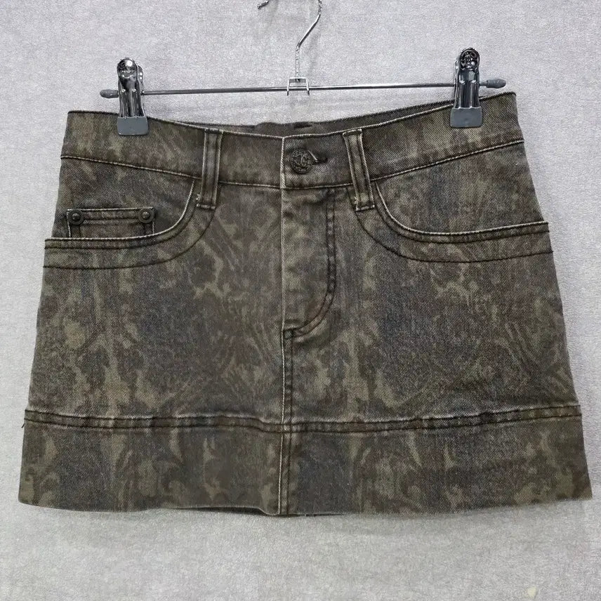 [BUNJANG] Just Cavalli Snake Pattern Denim Mini Skirt / 저스트 카발리(Just Cavalli) 스네이크 패턴 데님 미니스커트