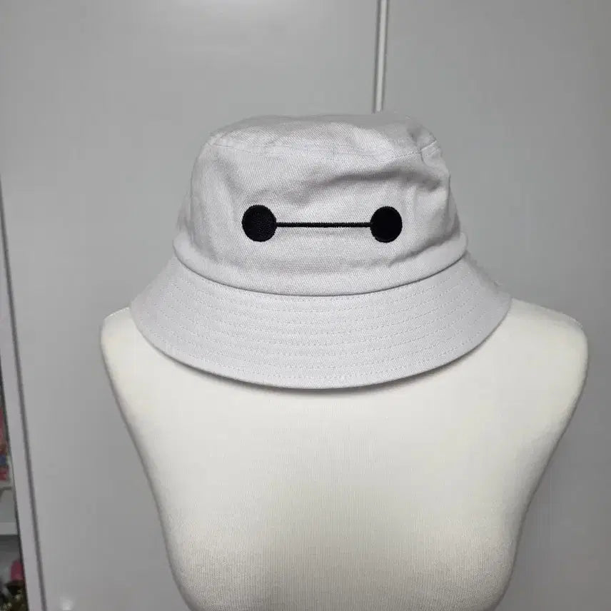 [BUNJANG] Disney Baymax Bucket Hat / Disney Bay Max 디즈니 베이맥스 버킷햇