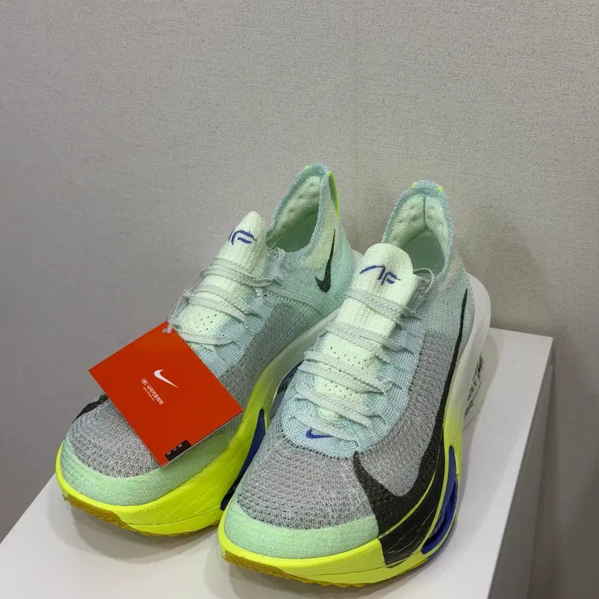 [BUNJANG] Nike Air Zoom Alphafly NEXT% 3 Barely Green Volt Tint 275mm / 나이키 에어 줌 알파플라이 넥스트% 3 베얼리 그린 볼트 틴트 275mm