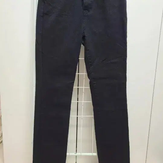 [BUNJANG] Black Denim Pants with Cut Hem / 블랙 데님 팬츠 밑단 컷팅
