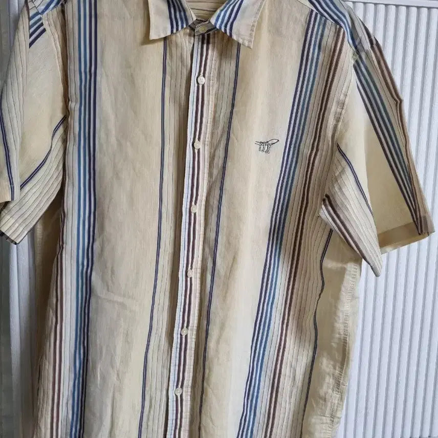 [BUNJANG] Henry Cotton's Striped Short-Sleeve Shirt Beige Size 110 / 헨리코튼 스트라이프 반팔 셔츠 베이지 사이즈110
