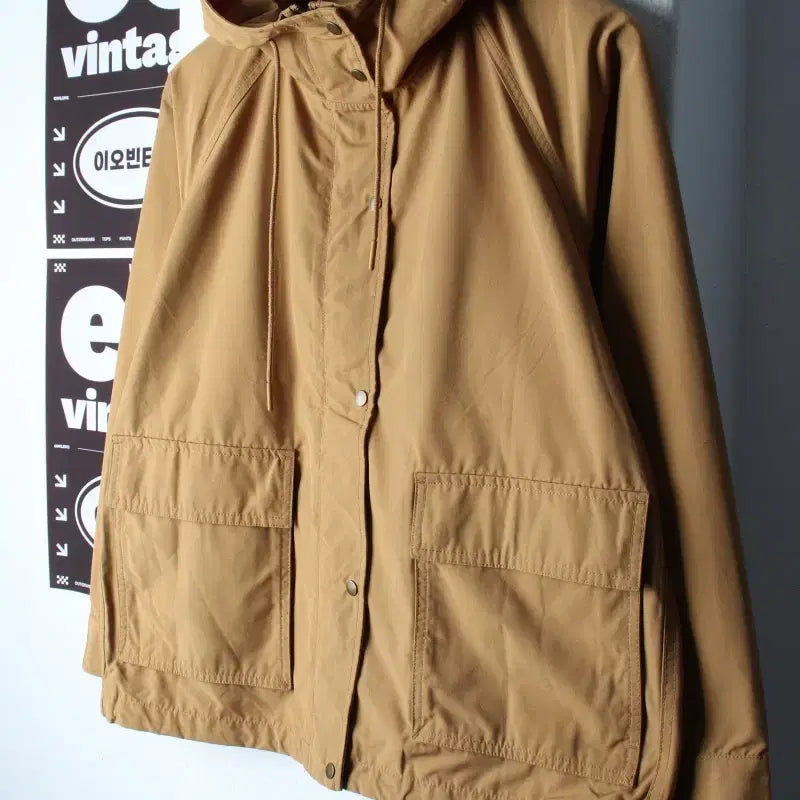 [BUNJANG] Uniqlo Zip-Up Windbreaker Jacket Raglan Camel / W(M-L) 유니클로 집업 바람막이 점퍼자켓 나그랑 카멜-H34858