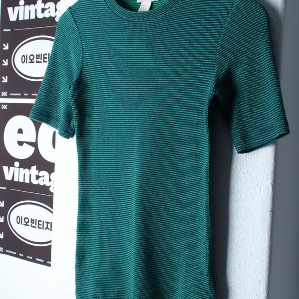 [BUNJANG] H&M Green Slim Fit Short Sleeve T-Shirt Knit / W(S) 에이치앤엠 반팔 티셔츠 니트 슬림핏 그린-H34877