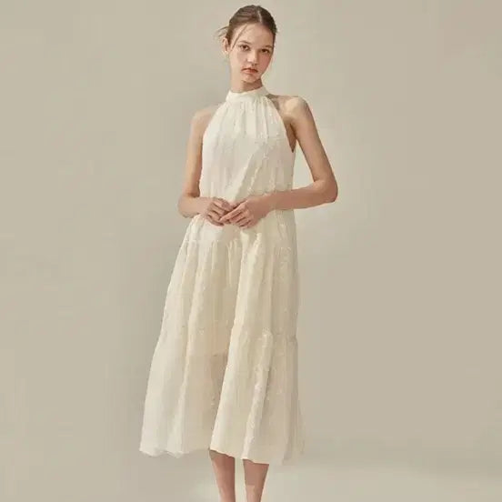 [BUNJANG] Bikini Wander Halterneck Sleeveless Maxi Dress / 비키니밴더 휴양지 바캉스 동남아 휴가 비치룩 홀터넥 나시 원피스