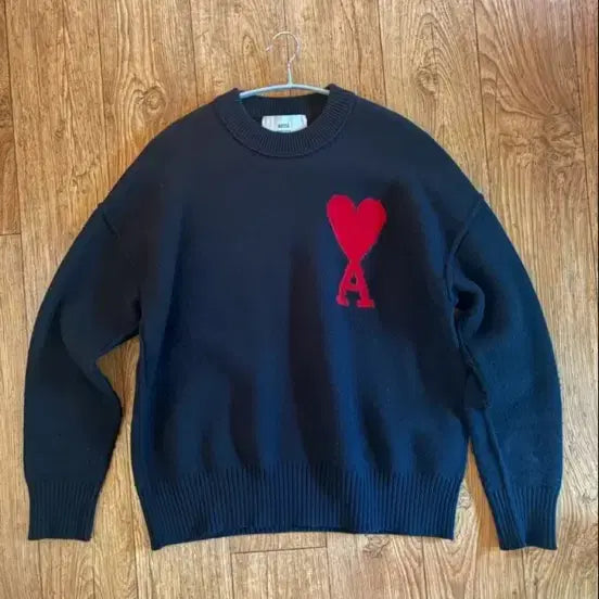[BUNJANG] AMI Paris Big Heart Logo Knit Sweater Black / 아미 빅하트 로고 니트 M 블랙