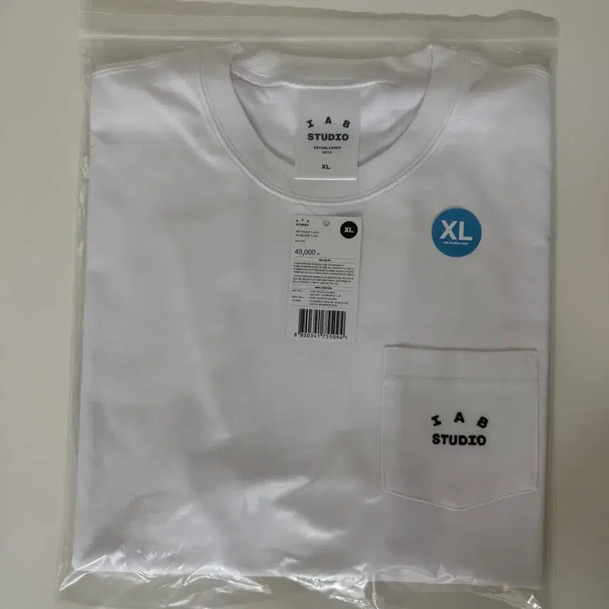 [BUNJANG] IAB Studio Pocket T-Shirt White XL / [XL] 2026 아이앱 포켓 티셔츠 화이트