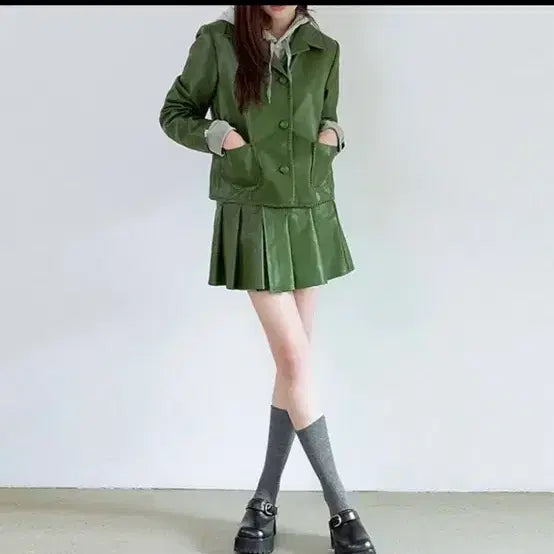 [BUNJANG] 1991 Green Leather Jacket & Skirt Set / 1991 일구구일 그린 레더 자켓 스커트 세트