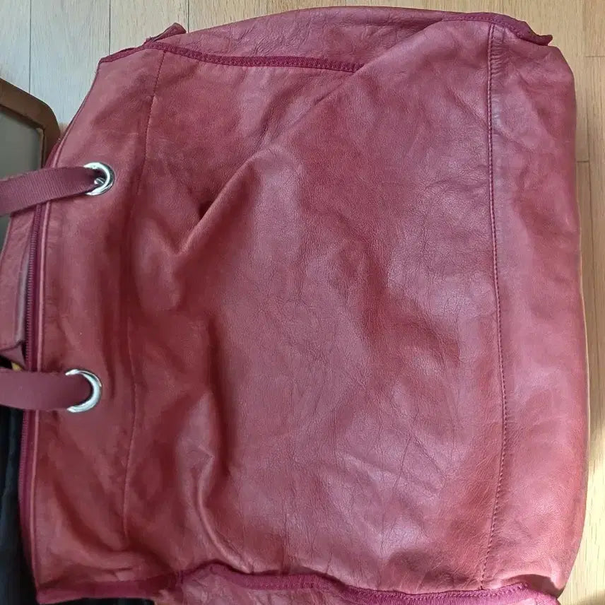 [BUNJANG] Mandarina Duck Natural Leather Shoulder Bag Burgundy / 천연 가죽 숄더백 버건디 만다리나덕