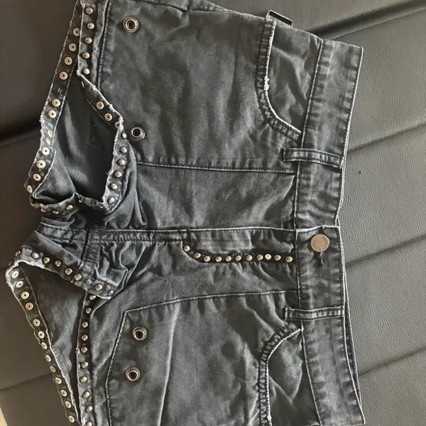 [BUNJANG] Zadig & Voltaire Studded Denim Shorts / 쟈긱앤볼테르 숏팬츠