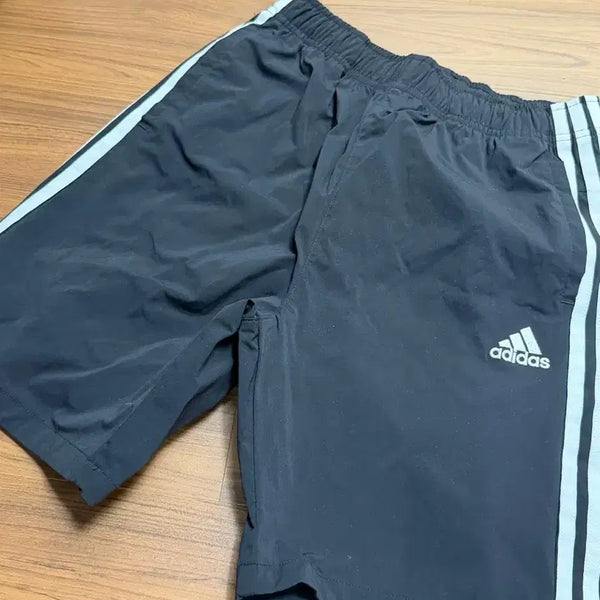 [BUNJANG] Adidas Shorts / 아디다스 반바지 팬츠