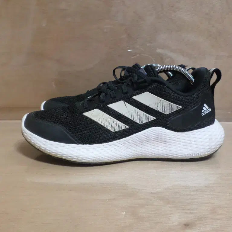 [BUNJANG] Adidas PureBoost Sneakers / 후루룩구제2 245 아디다스 퓨어부스트 운동화 260711