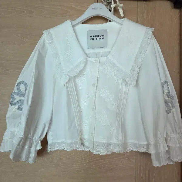 [BUNJANG] Maronn Edition Lace Pintuck Blouse / 마론에디션 레이스 핀턱 블라우스
