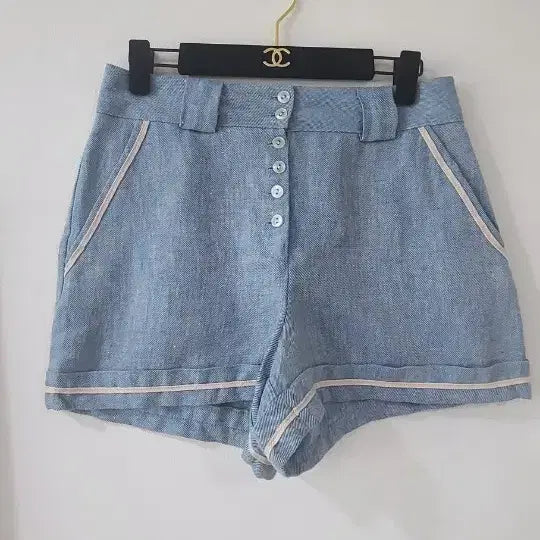 [BUNJANG] Sky Blue High-Waist Linen Shorts / 스카이블루 하이웨스트 린넨 반바지 (배색 파이핑/버튼 디테일) M-L