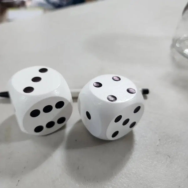 [BUNJANG] 4cm Wooden Dice Set (2 pcs) / 4cm 나무주사위 2개에10000원