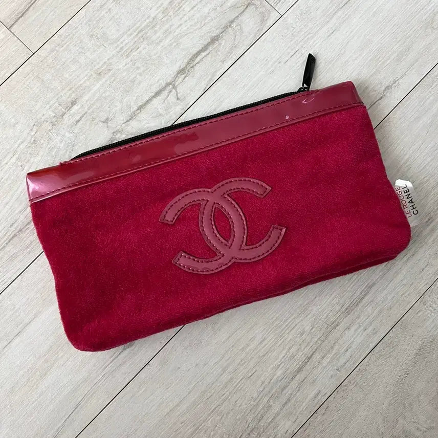 [BUNJANG] Chanel Beauty Velvet Pouch Red / 샤넬 뷰티 파우치 레드