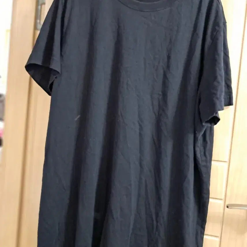 [BUNJANG] Black Short-Sleeve T-Shirt / 반팔티 블랙