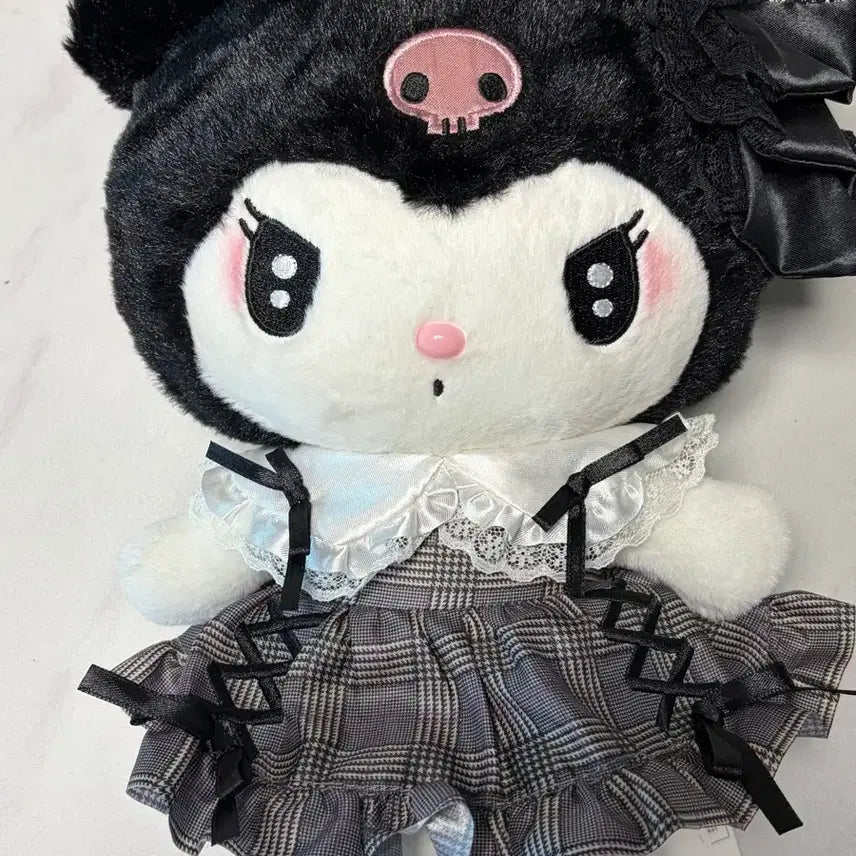 [BUNJANG] Sanrio Kuromi Midnight Melokuro Plush Doll / 산리오 한밤중의 메로쿠로 2탄 쿠로미 인형