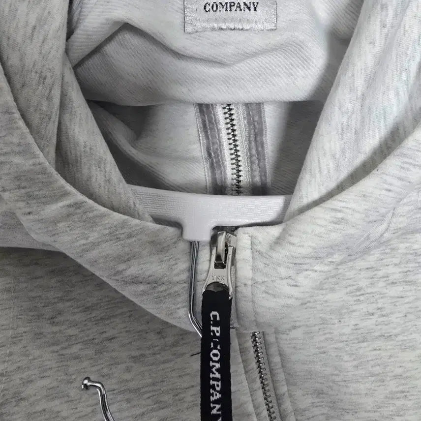 [BUNJANG] C.P. Company Goggle Hooded Zip-Up Jacket / C.P. 컴퍼니 고글 후드 집업 급처