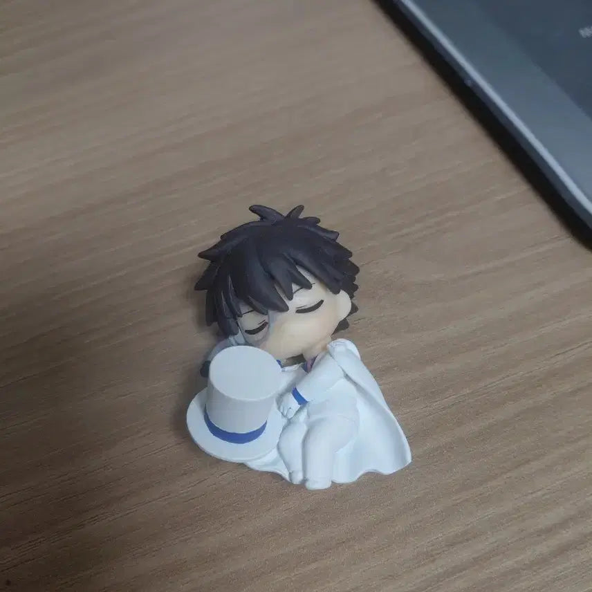 [BUNJANG] Kaito Kid Sleeping Figure / 잠자는 괴도 키드 피규어