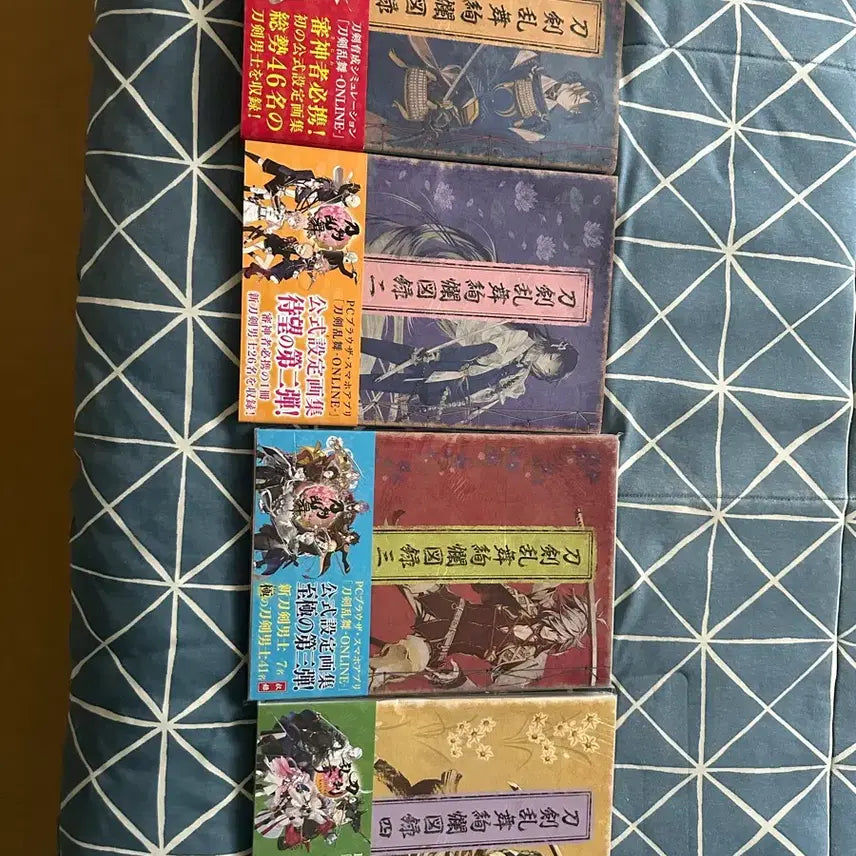 [BUNJANG] Touken Ranbu Kenran Zuroku Volumes 1-4 Set / 도검난무 현란도록 1~4권 판매합니다