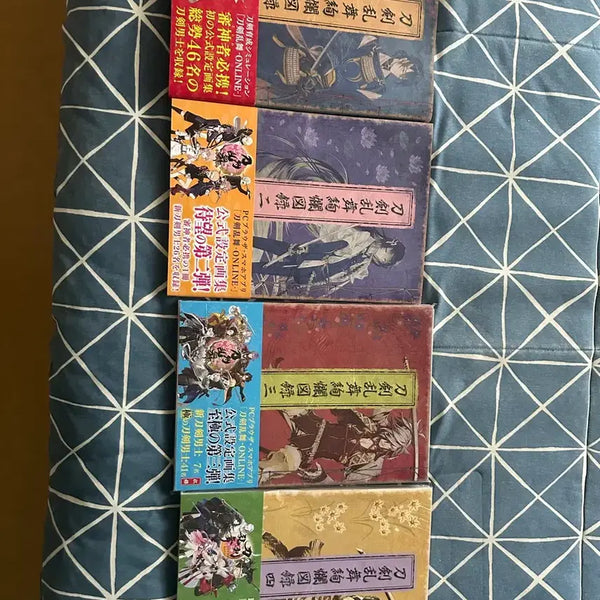 [BUNJANG] Touken Ranbu Kenran Zuroku Volumes 1-4 Set / 도검난무 현란도록 1~4권 판매합니다