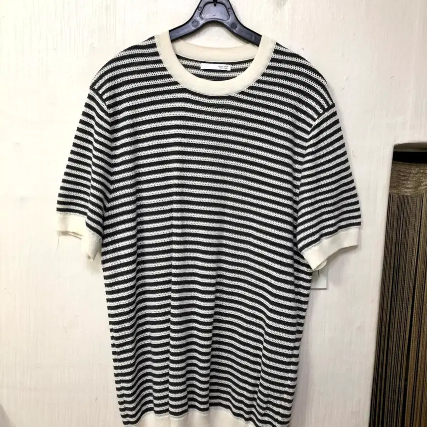 [BUNJANG] Zara Short Sleeve T-Shirt / 자라 반팔티