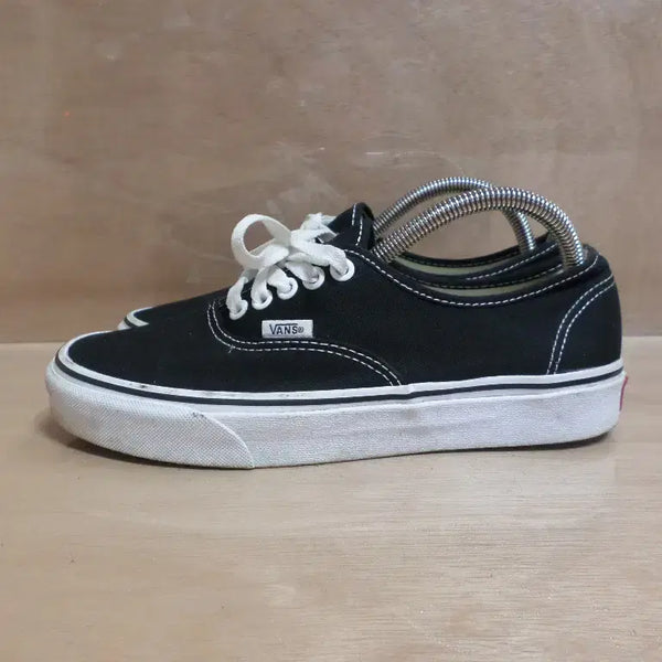 [BUNJANG] Vans Authentic Black Sneakers / 후루룩구제2 250 반스 어센틱 블랙 운동화 스니커즈 260711