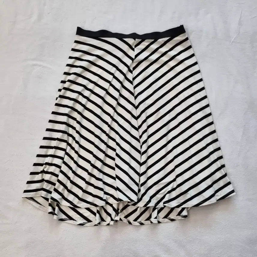[BUNJANG] Vintage Geek-Chic Oriental Stripe Skirt / 빈티지 긱시크 오리엔탈 스트라이프 스커트