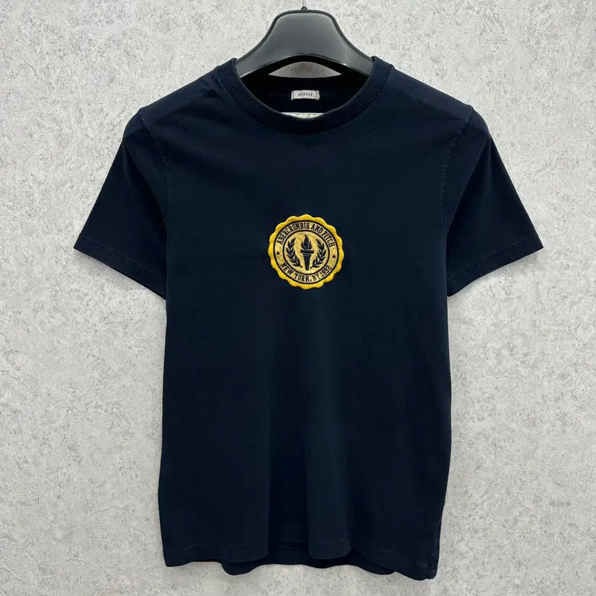 [BUNJANG] Abercrombie & Fitch Y2K Women's T-Shirt Size M / 95 아베크롬비 y2k 여자 반팔 티셔츠