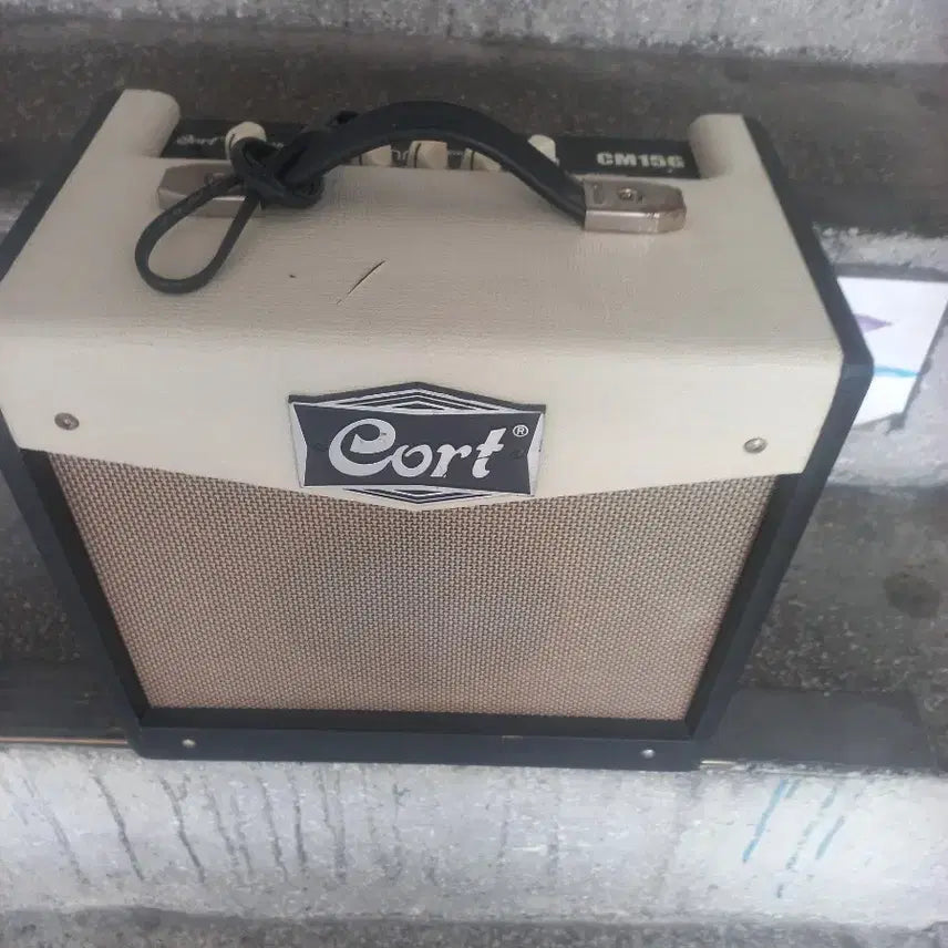 [BUNJANG] Colt CM15G 15W Guitar Amplifier / 콜트 일렉기타 앰프