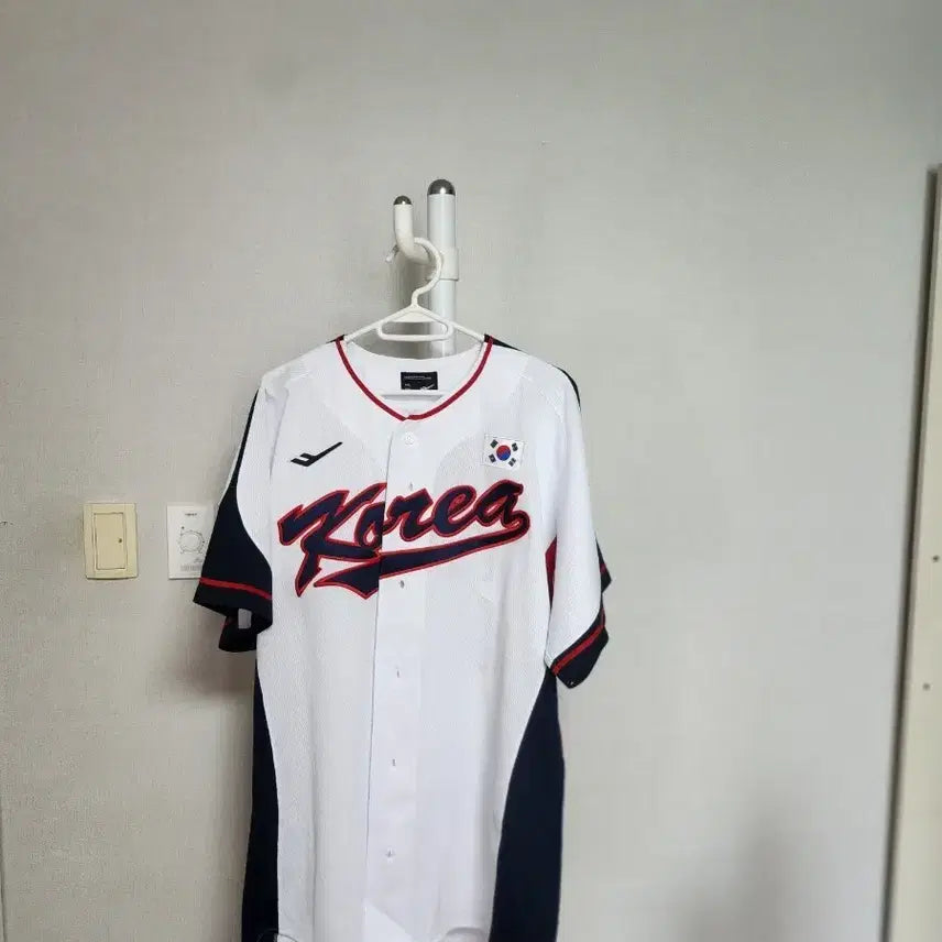 [BUNJANG] Son Ju-young Korean National Baseball Team Home Jersey 120 / 손주영 야구 국대 홈 유니폼 120