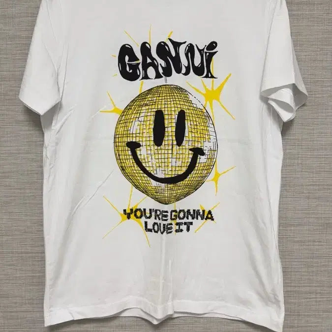 [BUNJANG] GANNI Smiley Disco Ball Short Sleeve T-Shirt / 가니 스마일리 디스코볼 반팔티
