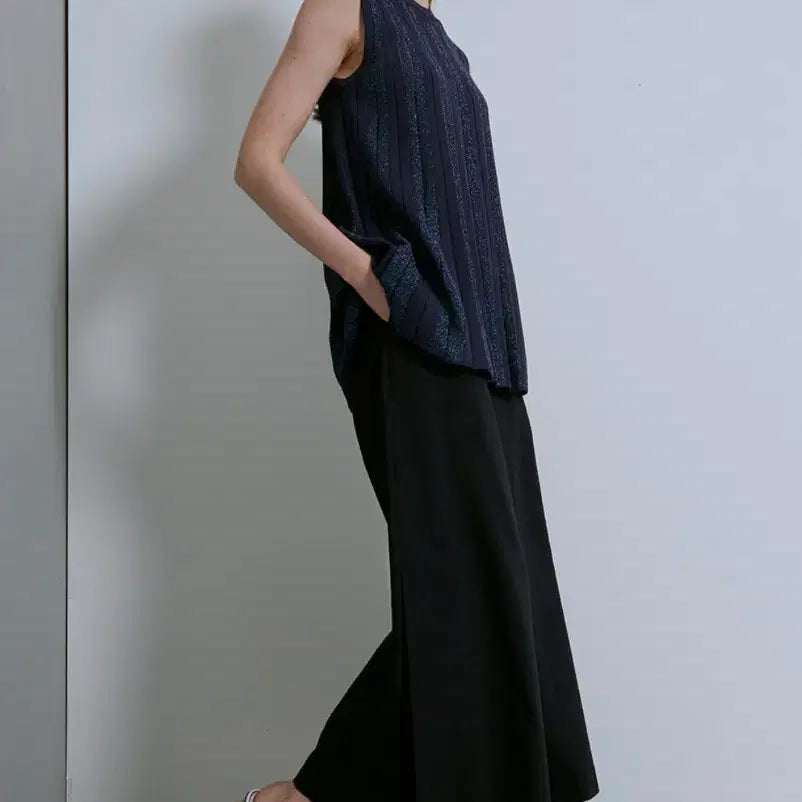 [BUNJANG] Obzee Glitter Knit Block Sleeveless Top Navy Size 90 / 오브제 글리터 니트 블록 슬리브리스 탑 90사이즈