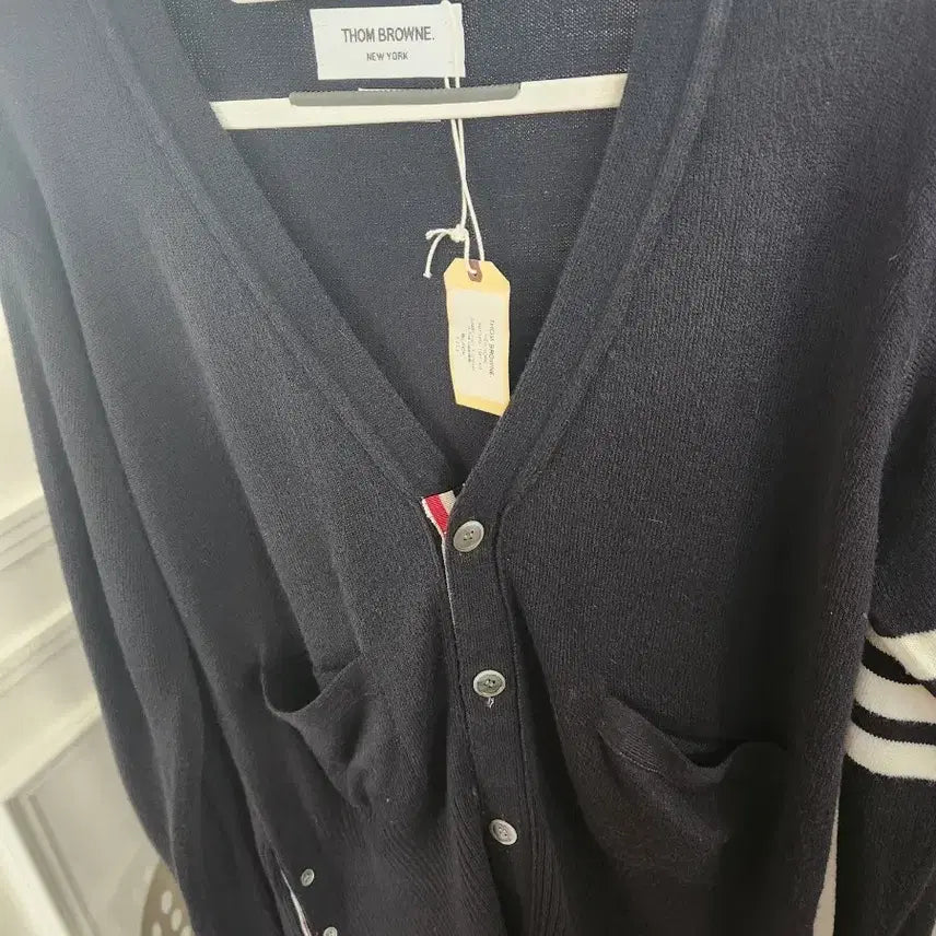 [BUNJANG] Navy Three-Stripe Cardigan Size 2 / 네이비 삼선 가디건