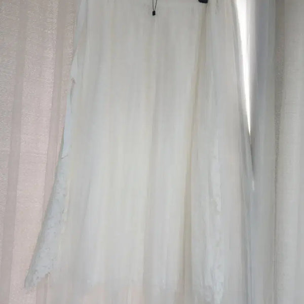[BUNJANG] Plastic Island Lace Skirt White / 플라스틱아일랜드 레이스 스커트