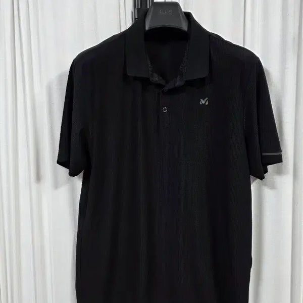 [BUNJANG] Millet Men's Cool Touch Embossed Short-Sleeve T-Shirt (Size 105) / 밀레남성쿨냉감엠보싱반팔티셔츠(105)