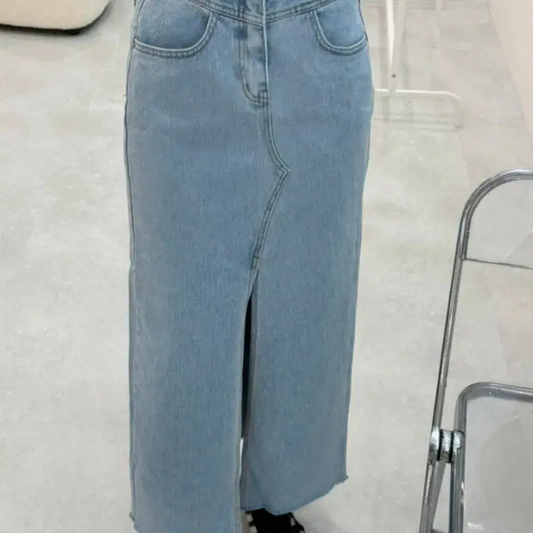 [BUNJANG] Light Wash Denim Skirt with Front Slit / 데님스커트