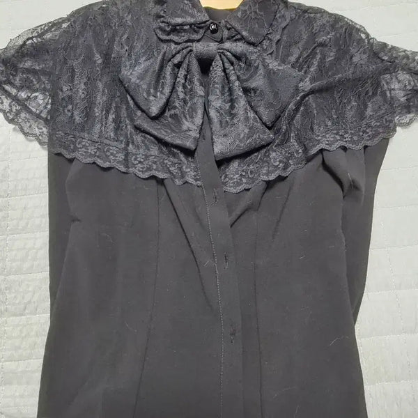 [BUNJANG] Joonb Black Lace Ribbon Blouse / 중브 지뢰계 블랙 레이스 리본 블라우스