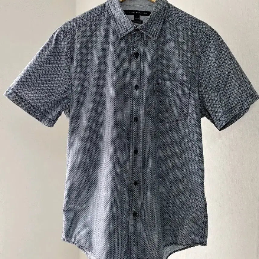 [BUNJANG] Tommy Hilfiger Men's Patterned Short-Sleeve Shirt / 타미힐피거 반팔 셔츠 패턴 남성
